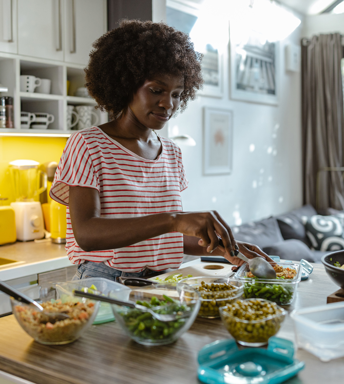 Woman_Cooking