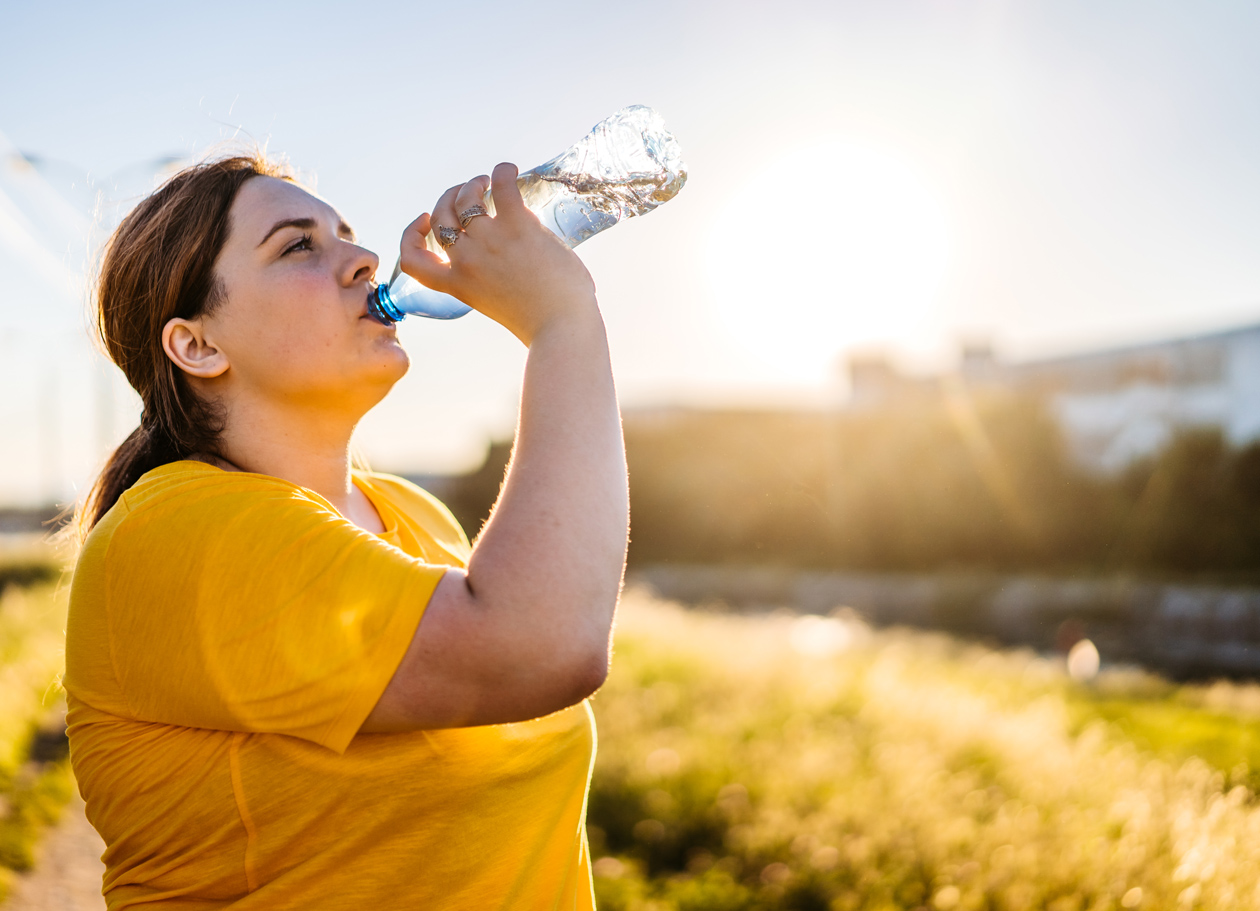 lady drink water