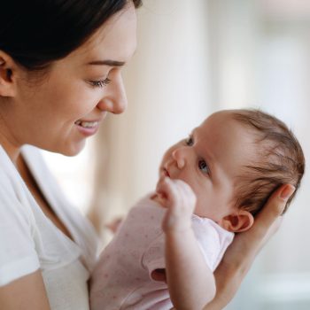 women-baby.jpg women-baby.jpg